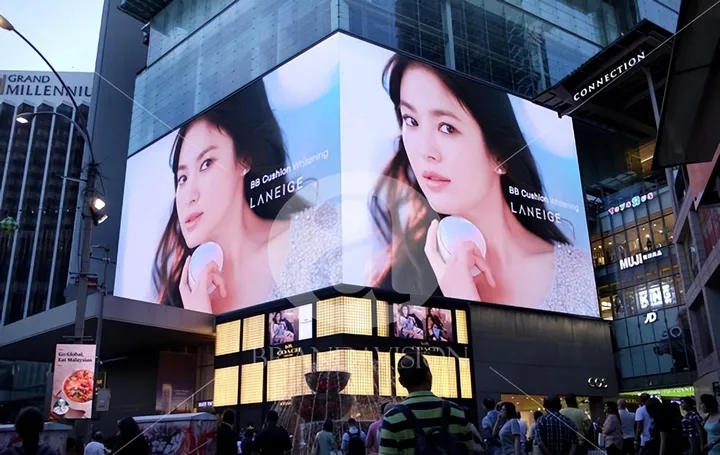 LED Wall at Pavilion Shopping Centre